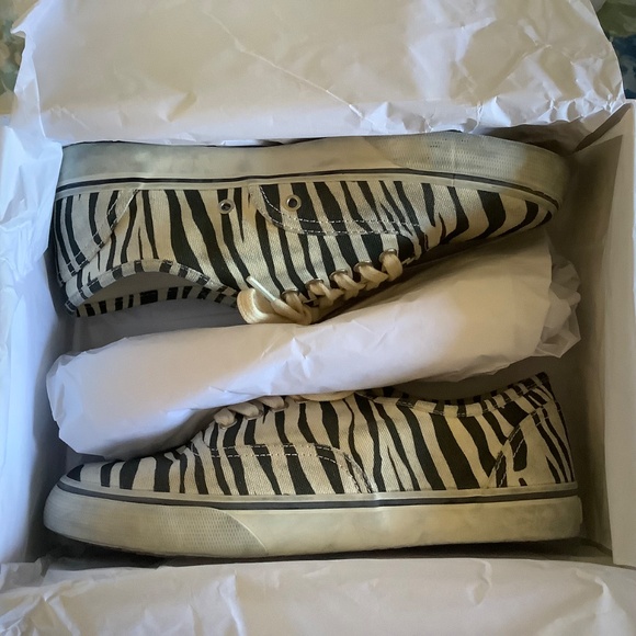 RE/DONE 70s Low Top Skate Sneaker Zebra Print Black White SZ 40 - Picture 13 of 15
